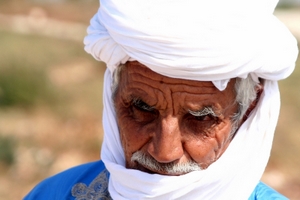 BEDOUIN IN BLUE AND WHITE - © Styve | Dreamstime.com